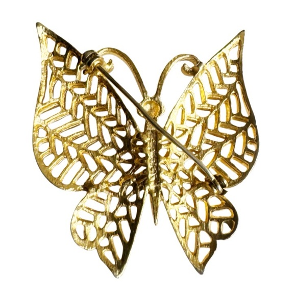 Gold Filagree Butterfly Brooch - Picture 11 of 13